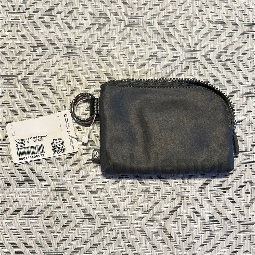 NWT! Lululemon Grey Sage Clippable Card Pouch